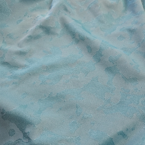 Under Armour Short - Picture 4 of 5